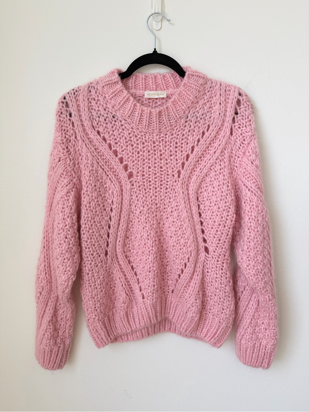 STINE GOYA Pink Chunky Cable Crewneck Sweater